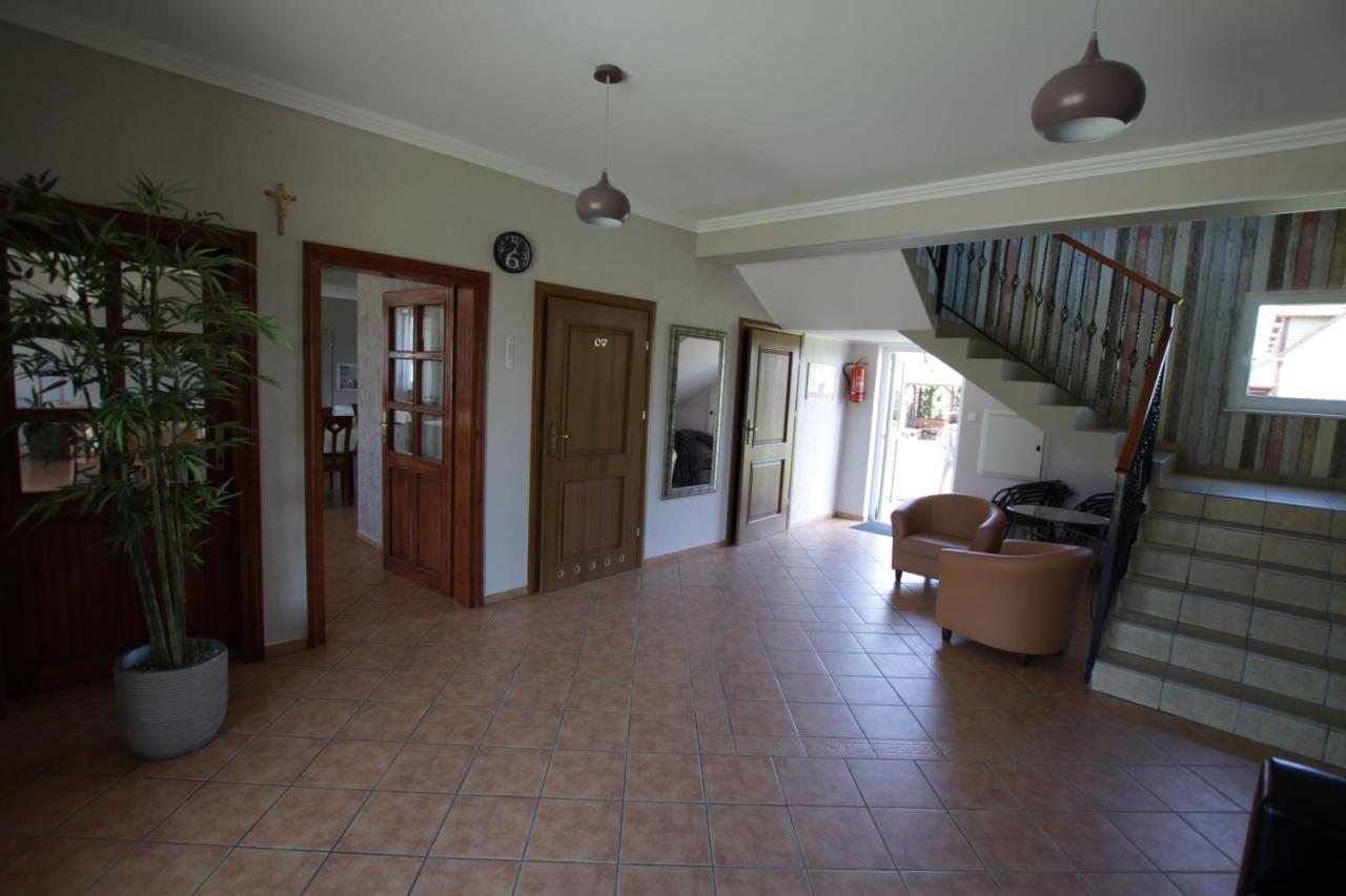 Kalmar Bed & Breakfast ดาร์โลฟโก ภายนอก รูปภาพ