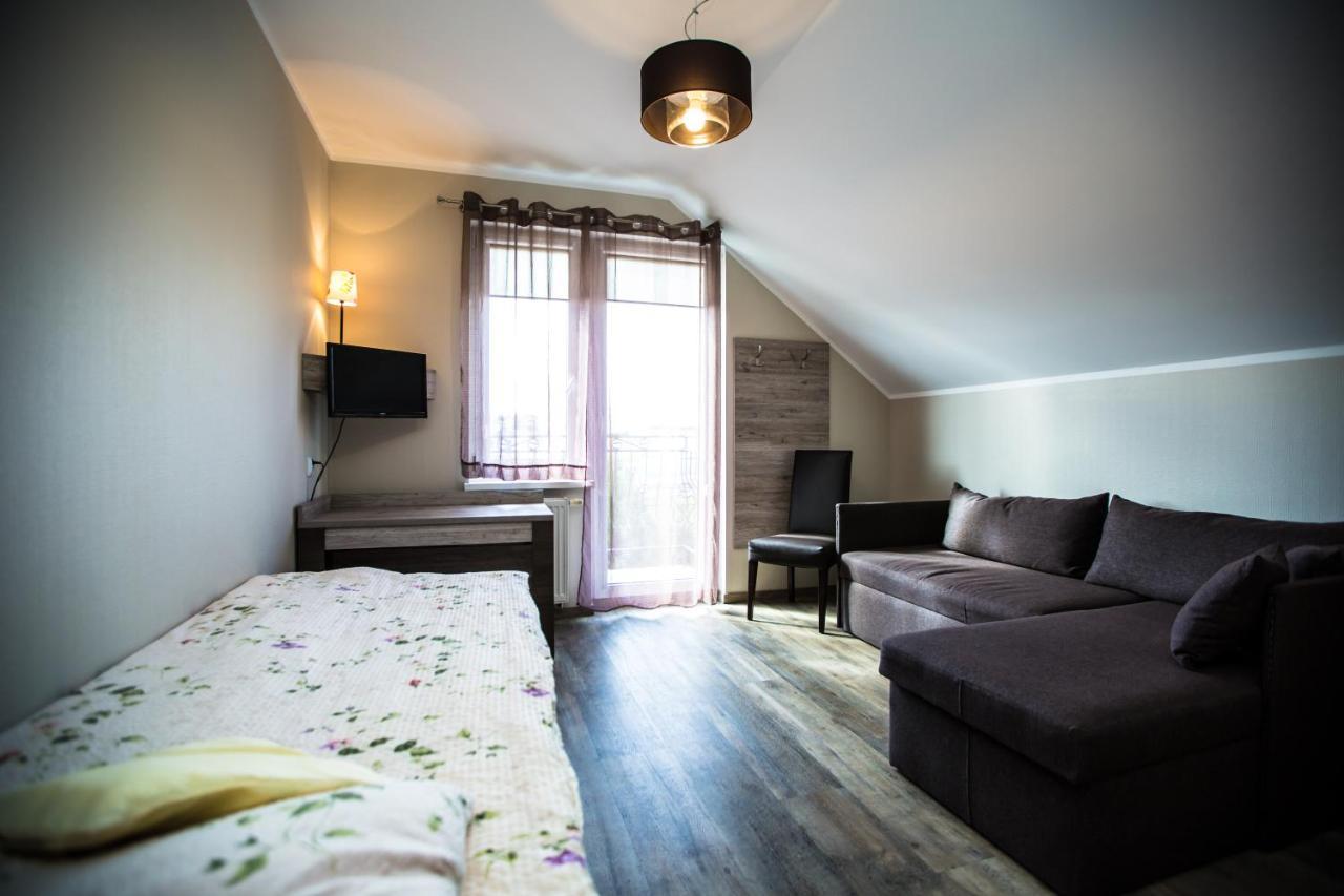Kalmar Bed & Breakfast ดาร์โลฟโก ภายนอก รูปภาพ