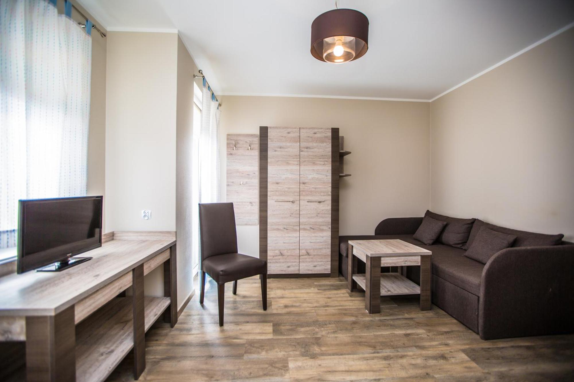 Kalmar Bed & Breakfast ดาร์โลฟโก ภายนอก รูปภาพ