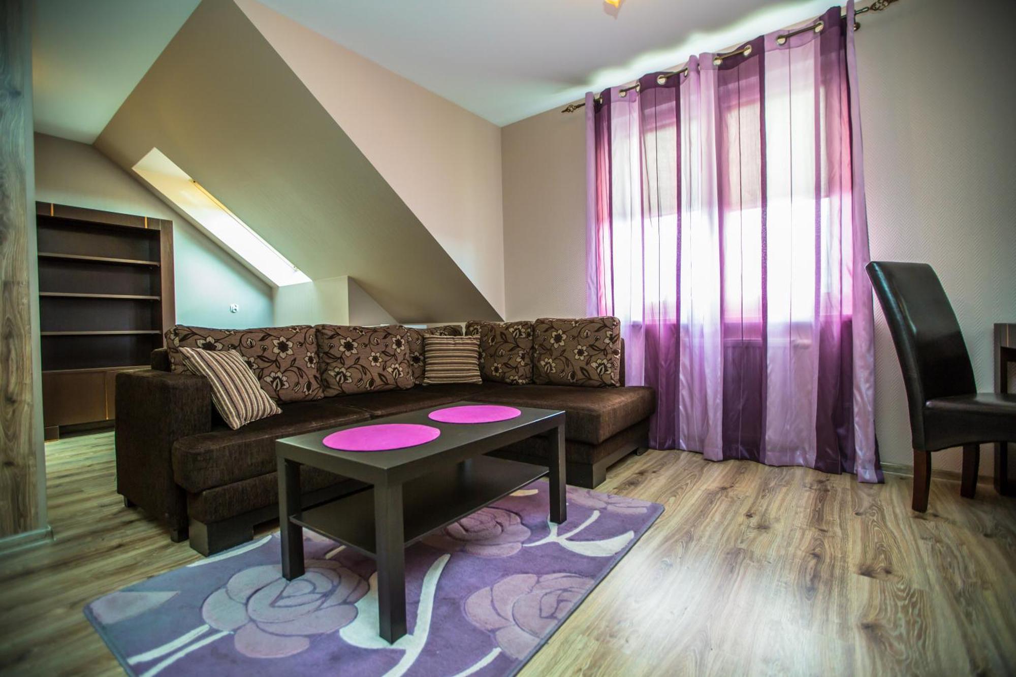 Kalmar Bed & Breakfast ดาร์โลฟโก ภายนอก รูปภาพ